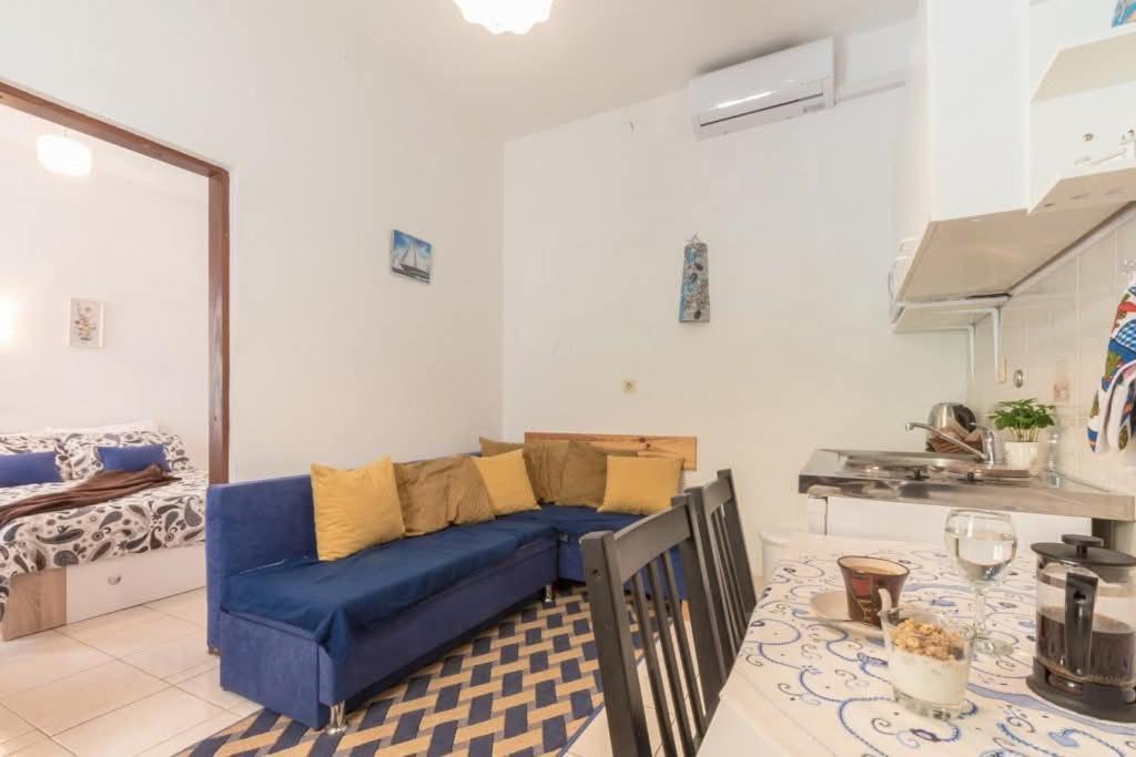 Loredana Apartments 茨里克韦尼察 客房 照片