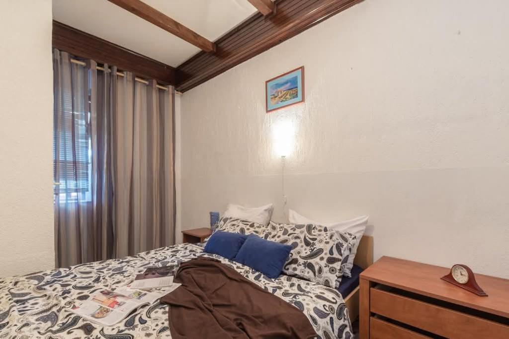 Loredana Apartments 茨里克韦尼察 客房 照片